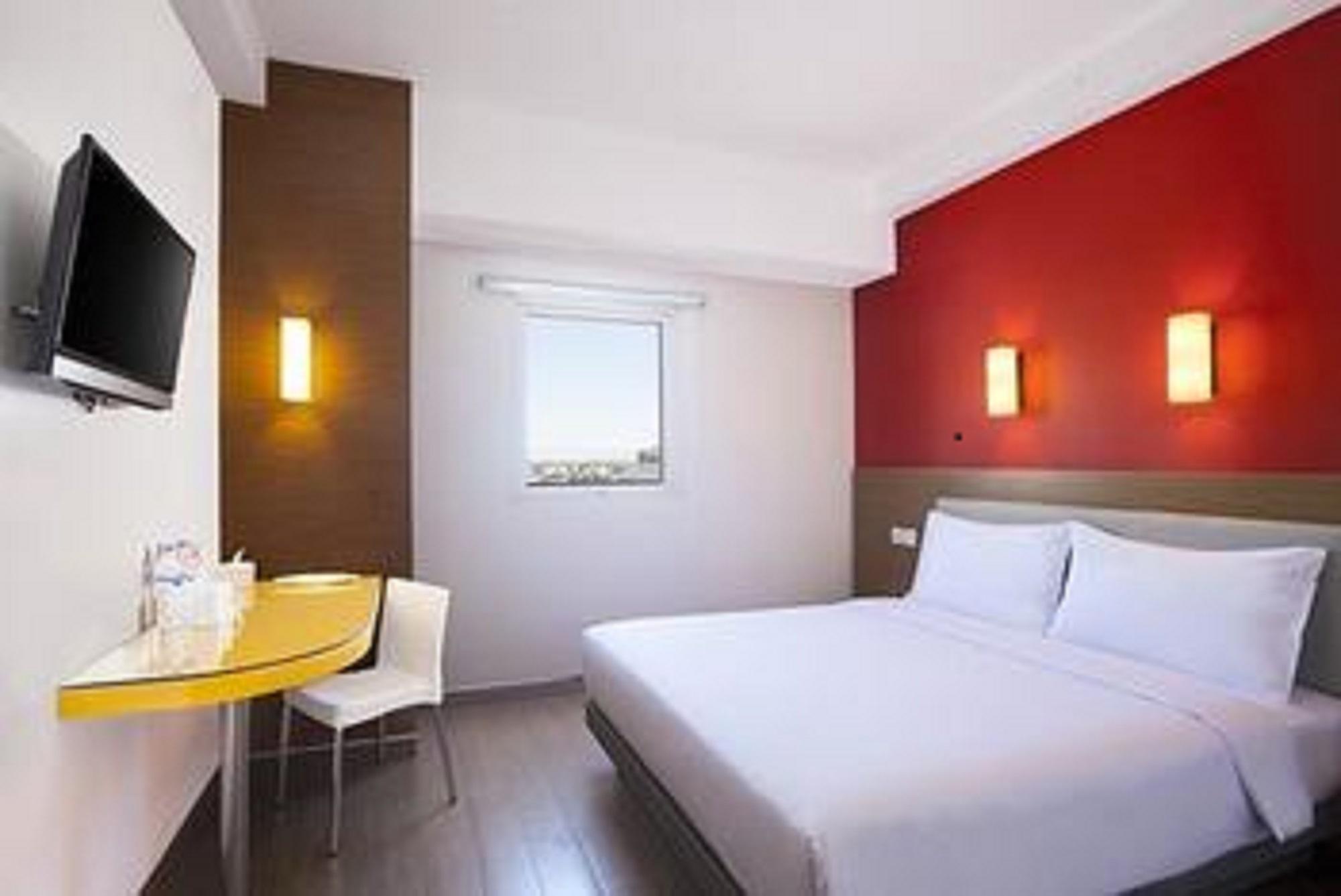 Amaris Hotel Muara Bungo - Jambi Экстерьер фото